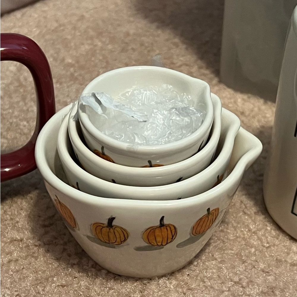 3 Sets Rae Dunn Measuring Cups